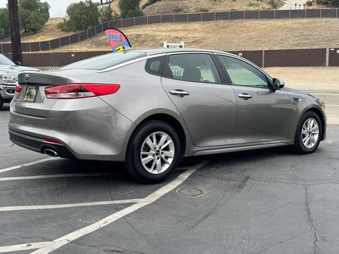 Used 2018 Kia Optima LX FWD image 6