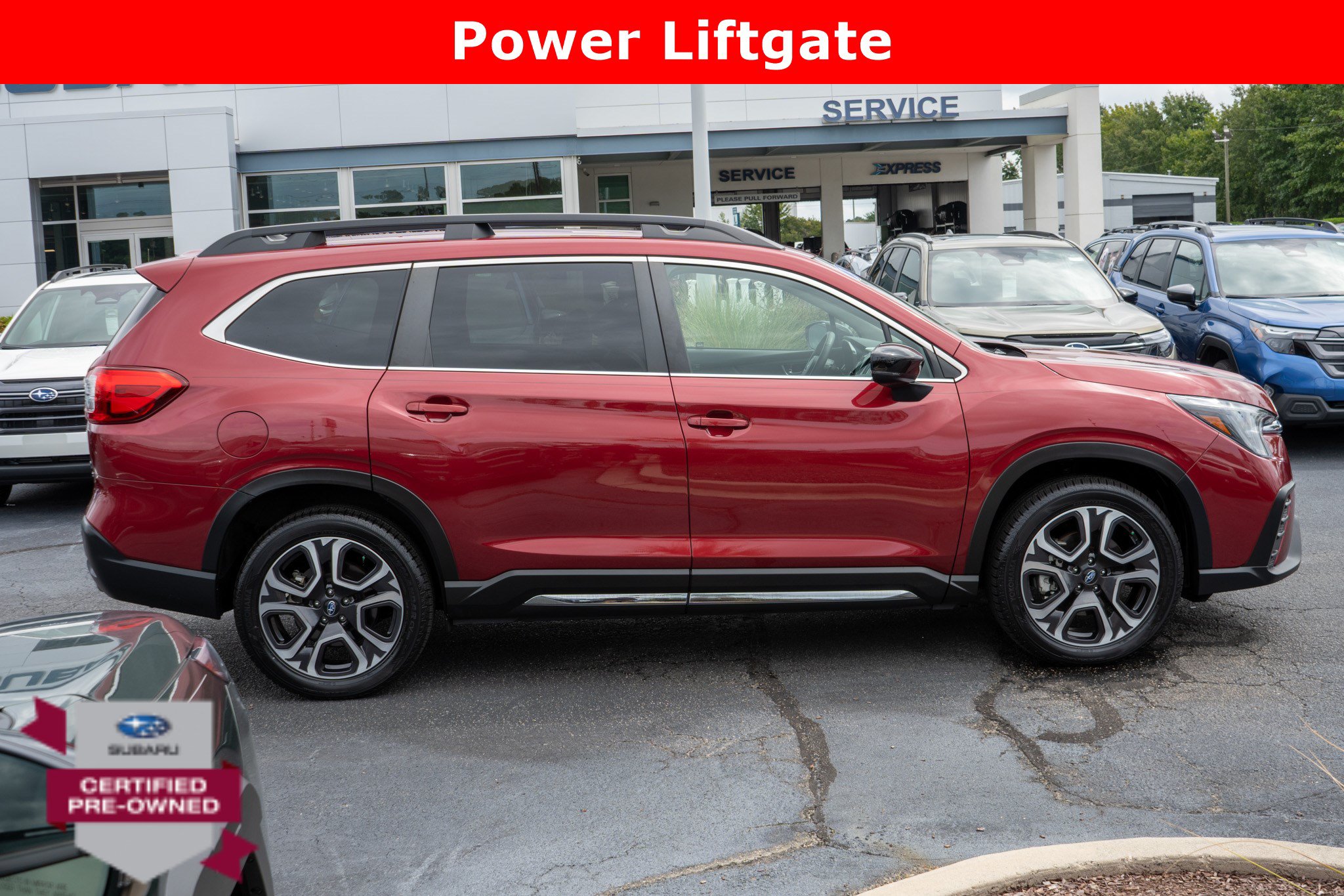 Used 2024 Subaru Ascent Limited AWD/4WD image 2