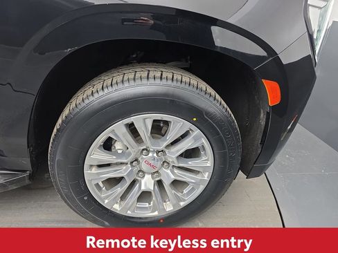 Used 2024 GMC Yukon Denali AWD/4WD image 13