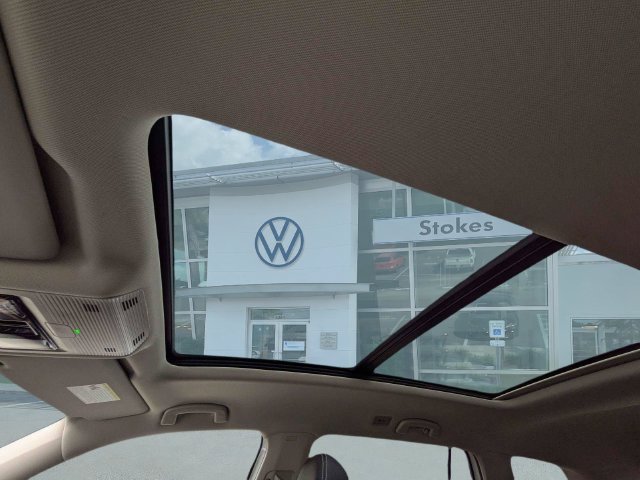 New 2026 Volkswagen Atlas SE FWD image 22