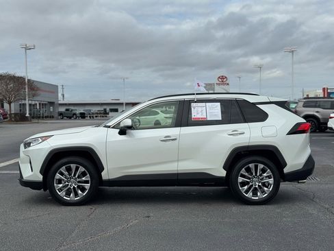 Used 2020 Toyota RAV4 Limited w/ Limited Grade Weather Package image 8