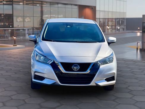 Used 2021 Nissan Versa SV image 22