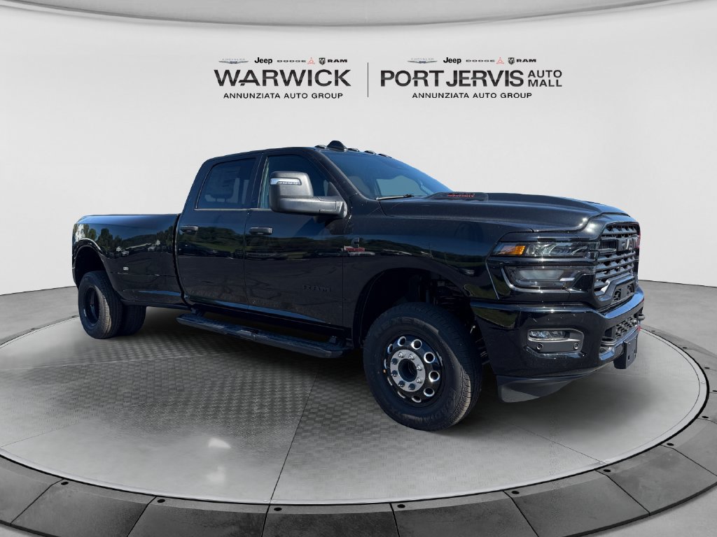 New 2026 RAM 3500 Big Horn AWD/4WD image 7