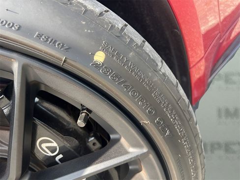 Used 2024 Lexus IS 500 image 31