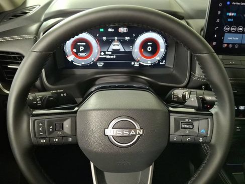 Used 2026 Nissan Rogue Platinum w/ Platinum Premium Package AWD/4WD image 20