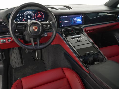 Used 2026 Porsche Panamera image 16