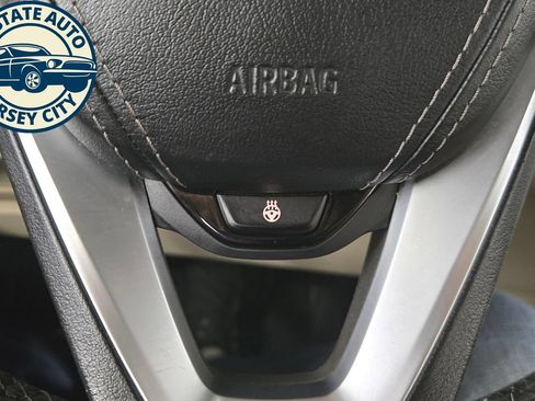 Used 2020 BMW 530i w/ Convenience Package RWD image 20