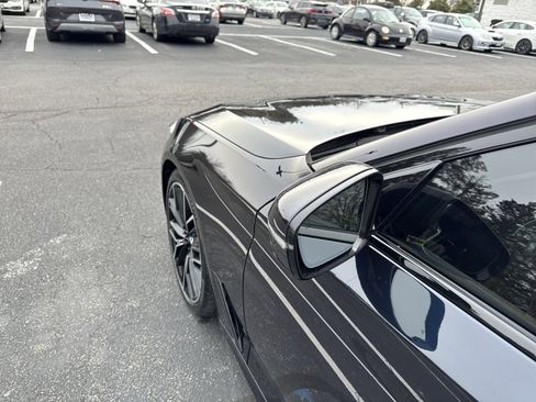 Used 2022 BMW M550i xDrive M550i xDrive w/ Executive Package image 6