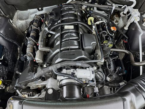 Used 2024 Dodge Durango R/T image 38