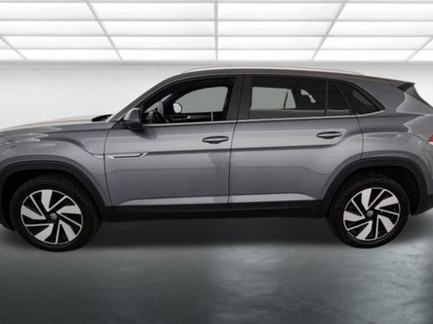 Used 2024 Volkswagen Atlas Cross Sport SE w/ Black Wheel Package AWD/4WD image 3