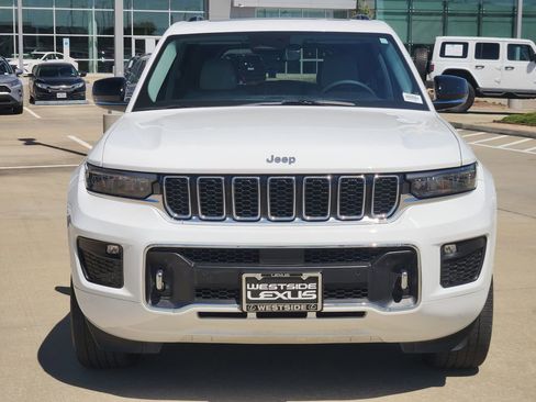 Used 2023 Jeep Grand Cherokee Overland w/ Luxury Tech Group IV image 2