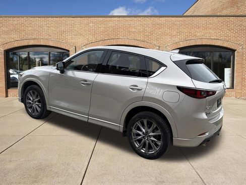 Used 2025 MAZDA CX-5 AWD 2.5 S w/ Premium Plus Pkg image 6