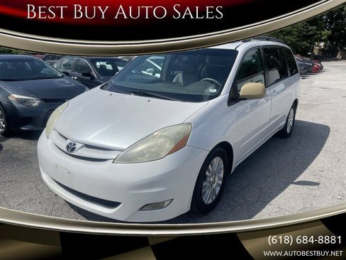 Used 2007 Toyota Sienna XLE w/ XLE Pkg 6 FWD image 1