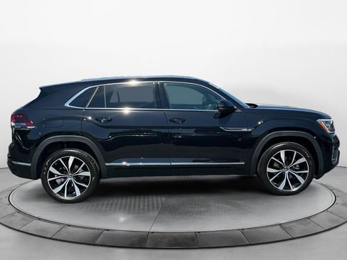 Certified 2026 Volkswagen Atlas Cross Sport SEL Premium R-Line AWD/4WD image 8