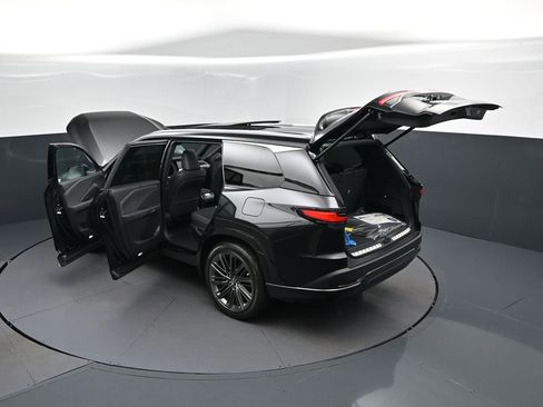 New 2026 Lexus TX 350 AWD image 2