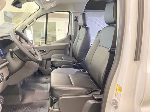 New 2025 Ford Transit 250 Low Roof AWD image 11