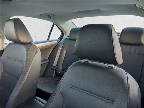 Used 2018 Volkswagen Jetta SE image 15