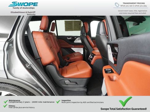 Used 2025 Lincoln Aviator Reserve w/ Equipment Group 201A AWD/4WD image 9
