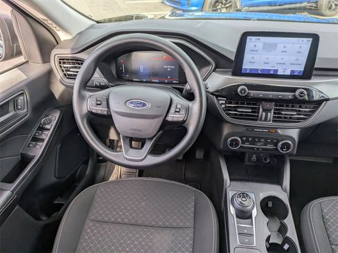 Used 2025 Ford Escape Active image 11