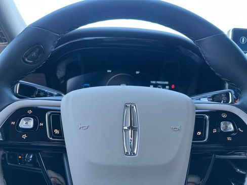 New 2026 Lincoln Corsair Grand Touring image 15