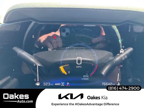 Used 2024 Chevrolet TrailBlazer LT w/ Driver Confidence Package AWD/4WD image 1