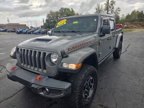 Used 2021 Jeep Gladiator Mojave w/ Cold Weather Group image 7