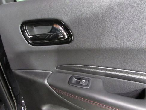 Used 2023 Dodge Durango GT image 76