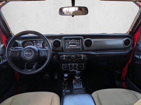 Used 2023 Jeep Gladiator Sport AWD/4WD image 17