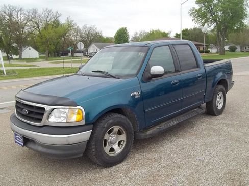 Used 2001 Ford F150 2WD SuperCrew image 3