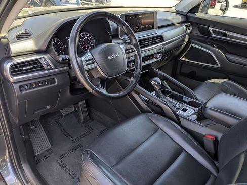 Used 2022 Kia Telluride S AWD/4WD image 16