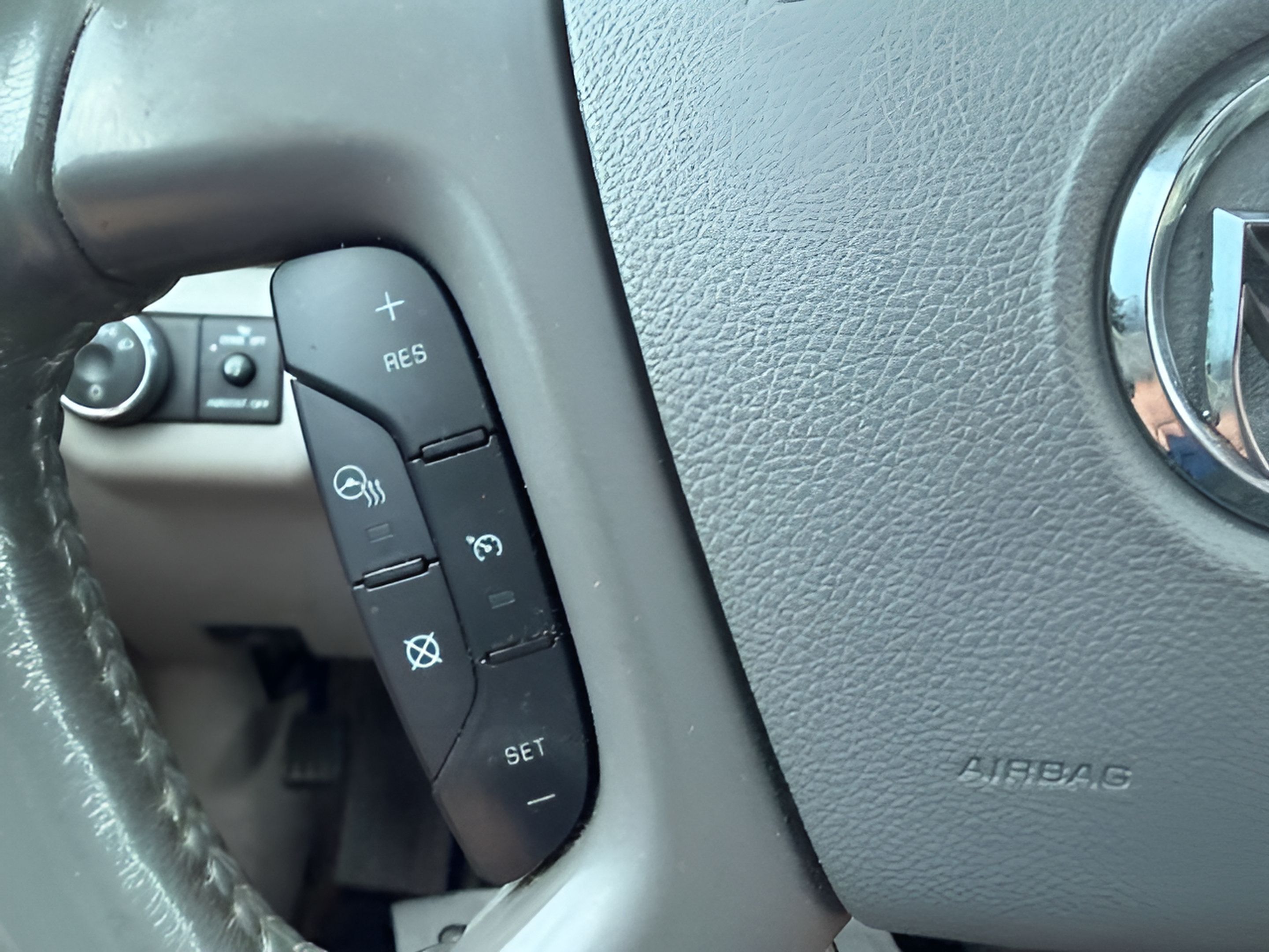 Used 2015 Buick Enclave Premium w/ Trailering Package FWD image 13