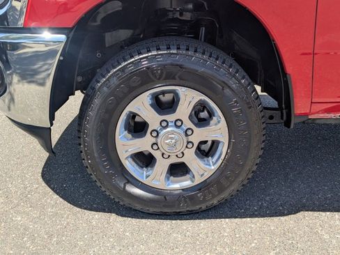 Used 2024 RAM 2500 Big Horn w/ Bed Utility Group image 21