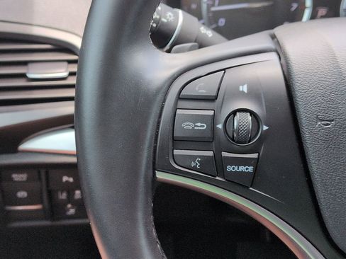 Used 2020 Acura MDX FWD w/ Technology Package image 11