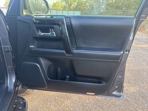 Used 2020 Toyota 4Runner TRD Off-Road image 34