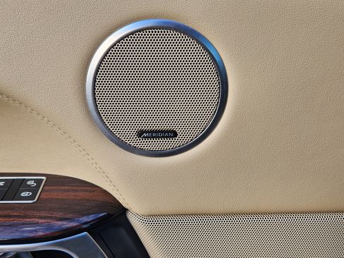 Used 2016 Land Rover Range Rover Supercharged image 13