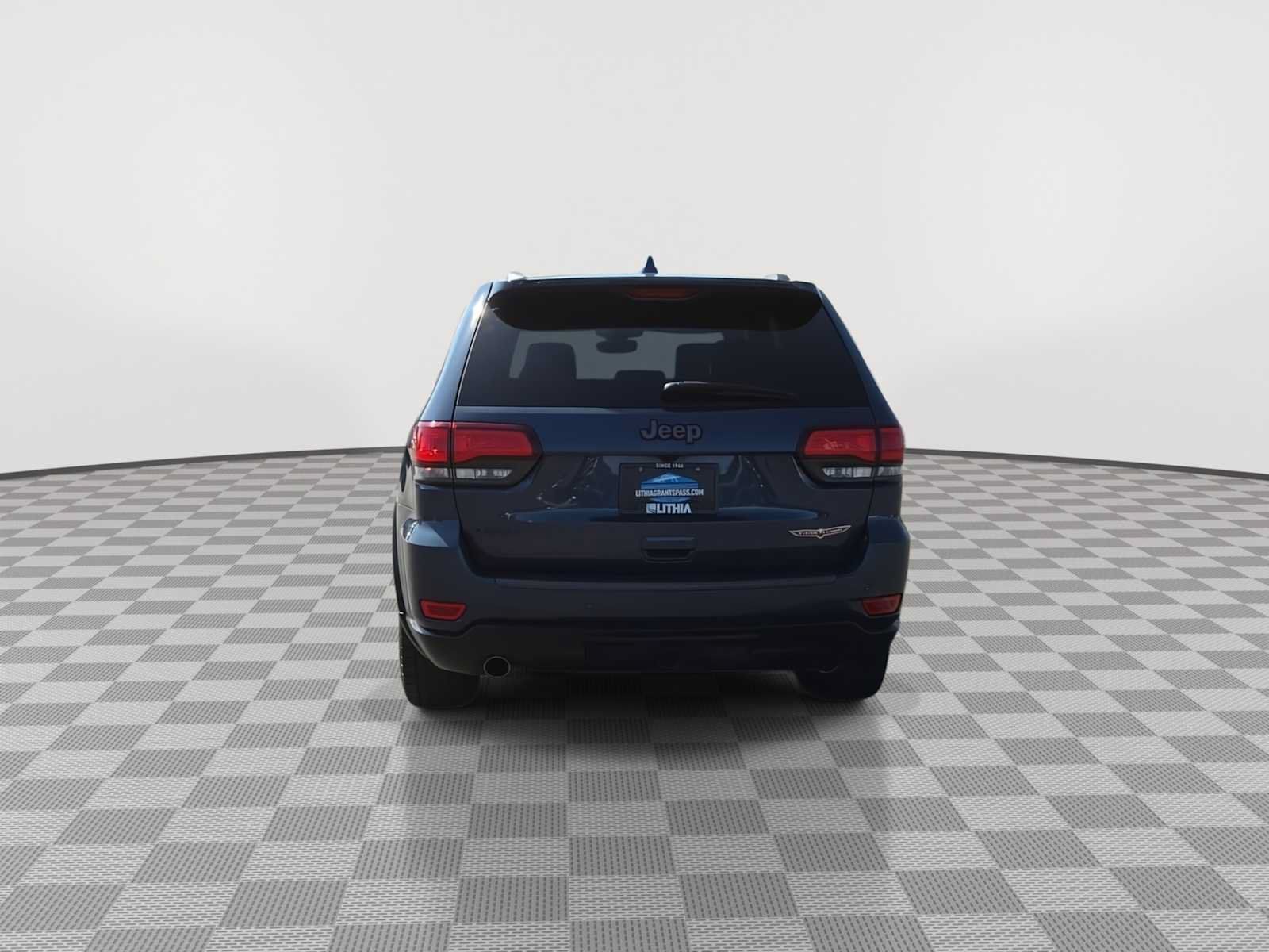 Used 2019 Jeep Grand Cherokee Trailhawk w/ Trailhawk Luxury Group AWD/4WD image 7