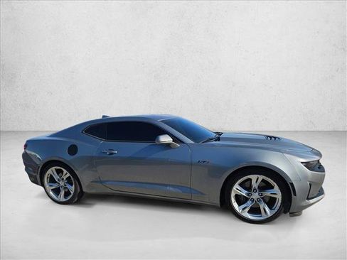 Used 2023 Chevrolet Camaro LT image 4