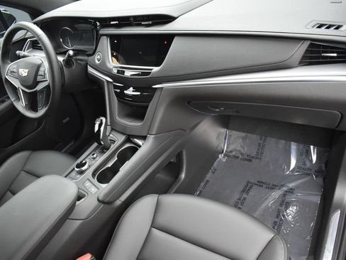 New 2026 Cadillac XT5 Luxury w/ LPO, Floor Liner Package FWD image 29