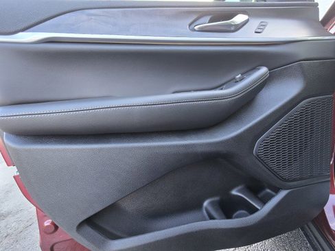 New 2025 Jeep Grand Cherokee Limited image 17