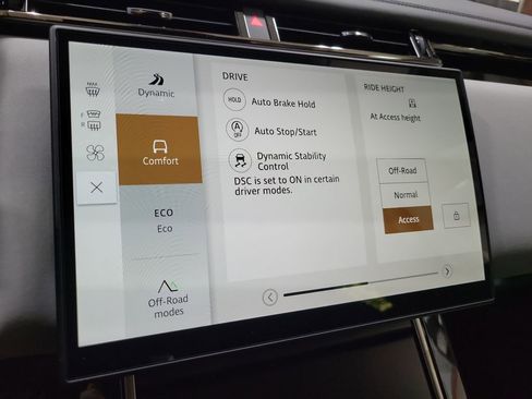 New 2026 Land Rover Range Rover Velar Dynamic SE image 34