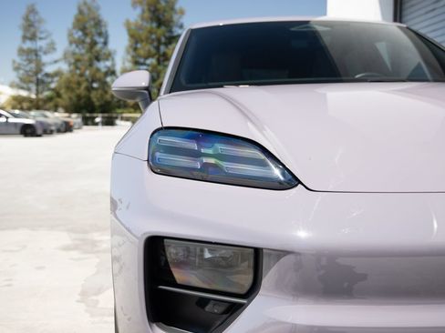 Certified 2024 Porsche Macan 4 Electric AWD/4WD image 25