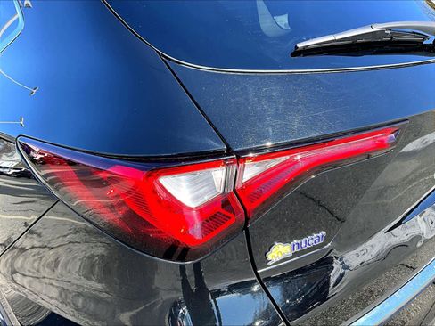 Used 2023 Acura MDX SH-AWD w/ Technology Package image 34