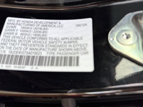 Used 2025 Acura Integra A-Spec image 35