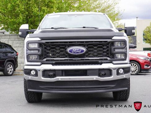 Used 2023 Ford F350 Lariat w/ Lariat Ultimate Package AWD/4WD image 17