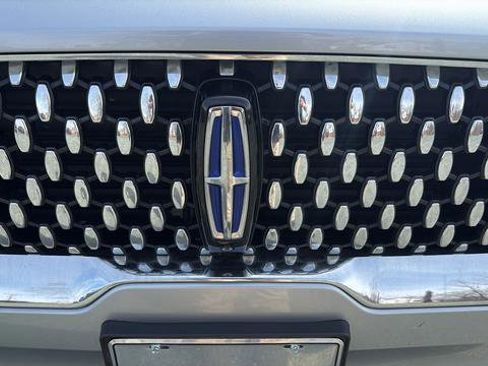 Used 2020 Lincoln Aviator Black Label Grand Touring w/ Class IV Trailer Tow Package image 12