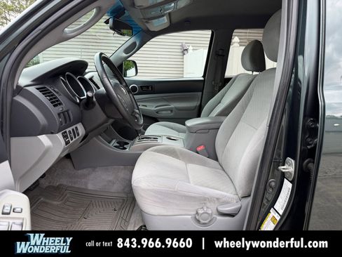 Used 2011 Toyota Tacoma 4x4 Double Cab w/ SR5 Pkg #2 image 13