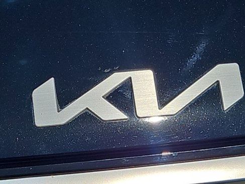 Used 2025 Kia K4 GT-Line w/ GT-Line Premium Package FWD image 31