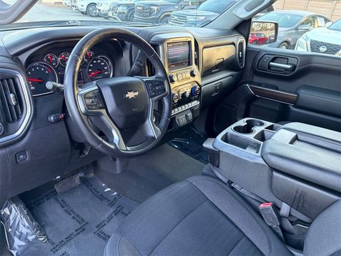 Used 2021 Chevrolet Silverado 1500 LT image 8