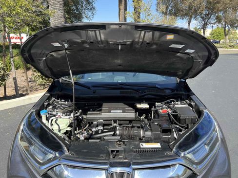 Used 2018 Honda CR-V Touring image 24