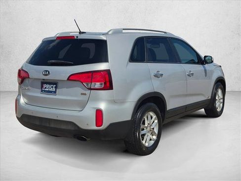 Used 2015 Kia Sorento LX AWD/4WD image 5